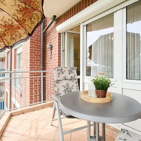 Promenade 18 Lord Nelson * Schonberger Strand