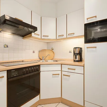 Apartment Promenade 18 Lord Nelson