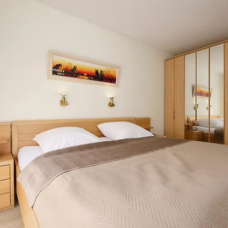 Promenade 18 Lord Nelson Apartment Schonberger Strand